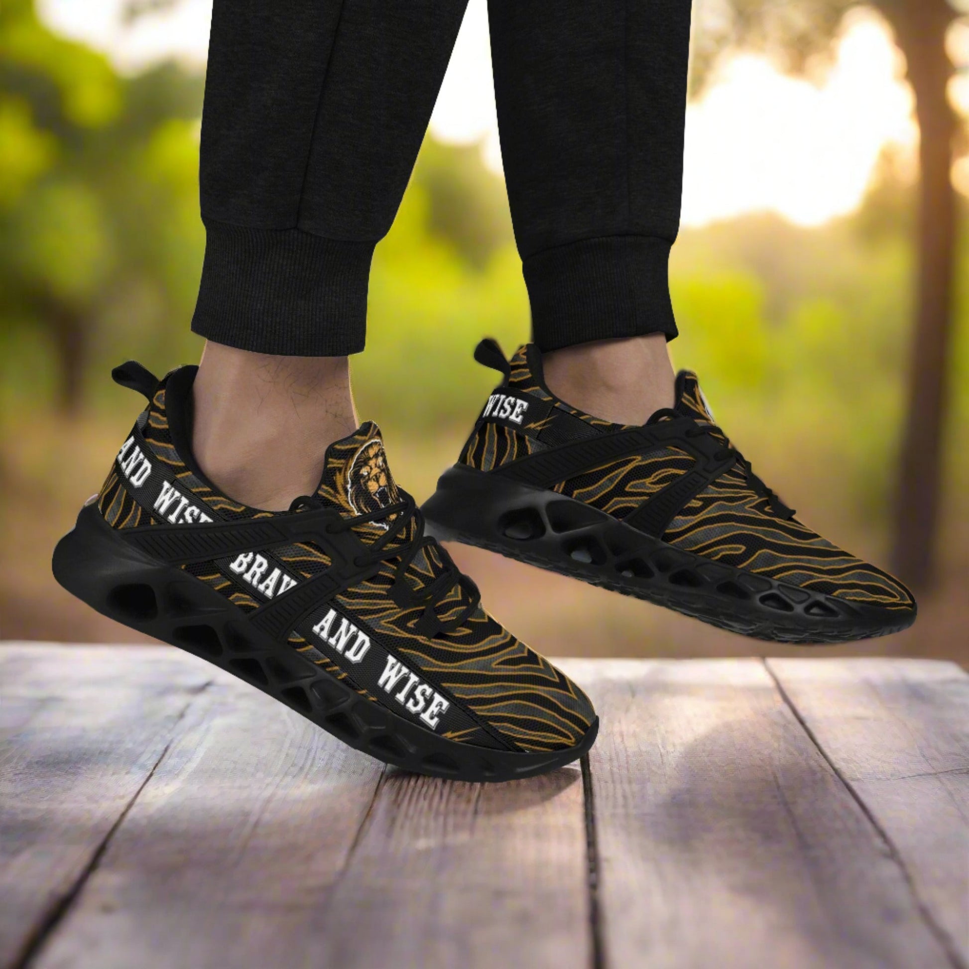 Lionhead. Mens New Elastic Sport Sneakers - AGTC