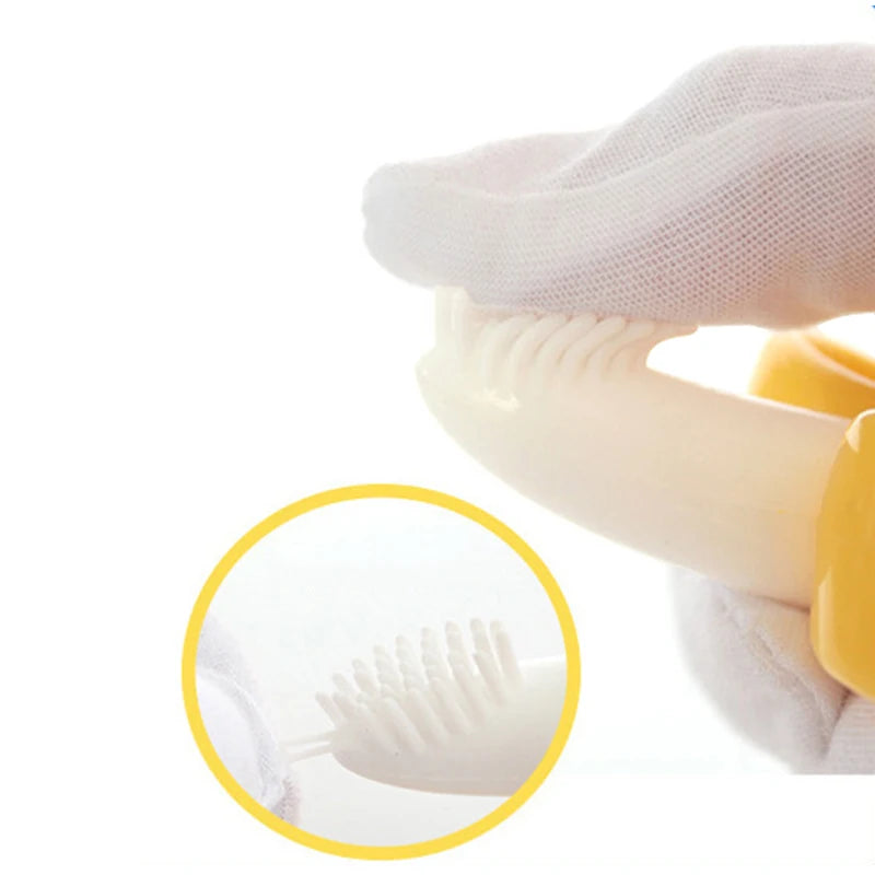 Soothing Sensation: Baby Silicone Teether Toys - BPA Free Banana and Remote Control Shapes for Toddler Chew, Ideal Baby Sensory Toy (0-12 Months). - AGTC