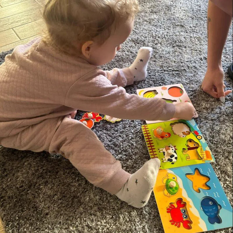 Discover & Learn: Montessori Wooden Puzzle Hand Grab Boards - Engaging Jigsaw with Cartoon Vehicles and Animals for Early Education in Children. - AGTC