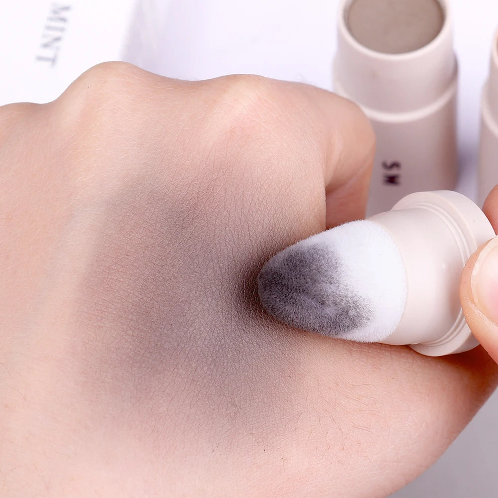 Fluffy texture for seamless blending