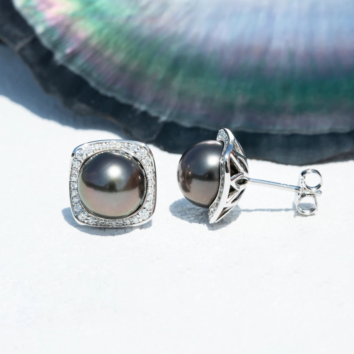Close-up of natural Tahitian pearl