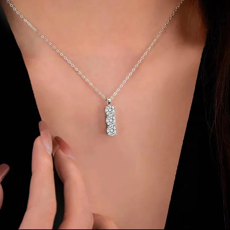 Woman wearing the S925 Silver Moissanite 1.2 Carat Step-by-Step Pendant Necklace