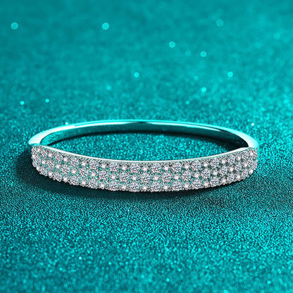 Close-up of the 18K White Gold plating on the bracelet